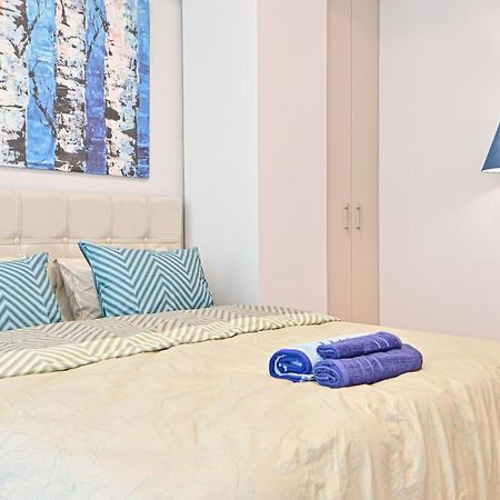 Beautiful new apartment 5 min from Piraeus Port  Extérieur photo