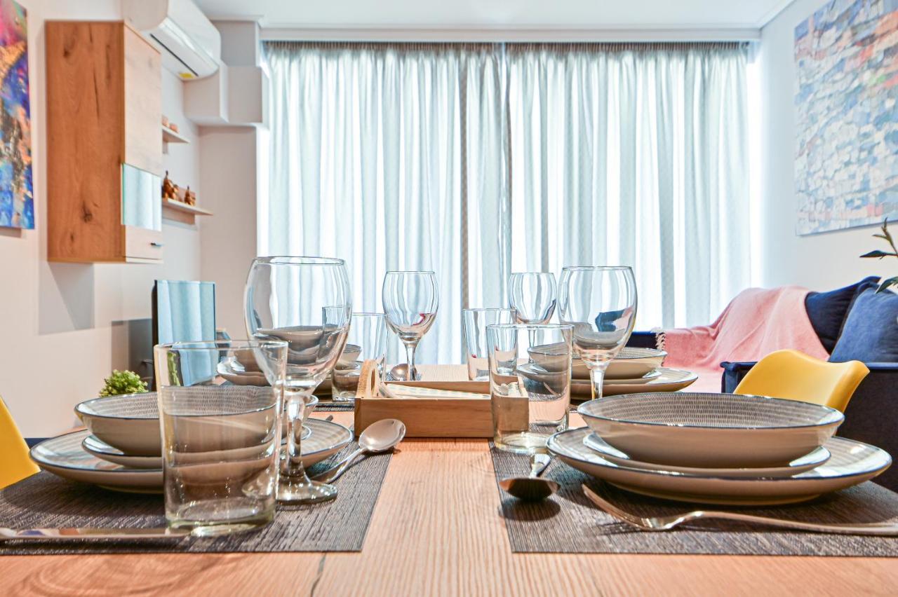 Beautiful new apartment 5 min from Piraeus Port  Extérieur photo